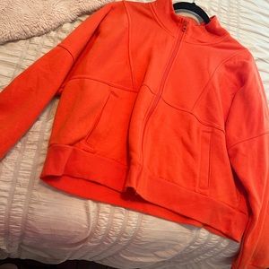 Super cute zip up for fall!!